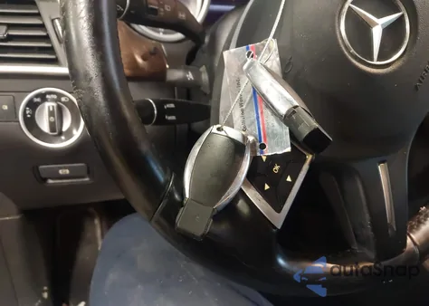 2013 Mercedes-Benz Ml 350 4Matic z USA, uszkodzony, nr VIN 4JGDA5HB7DA202427